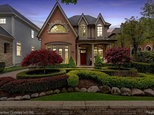517 W Frank Street, Birmingham, MI 48009