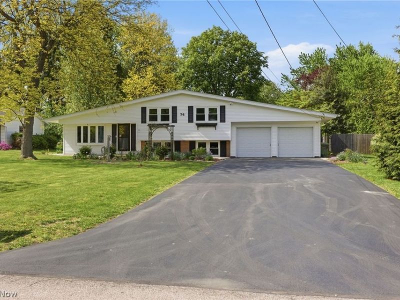 74 Melrose Drive, Painesville Township, OH 44077 Photo 3