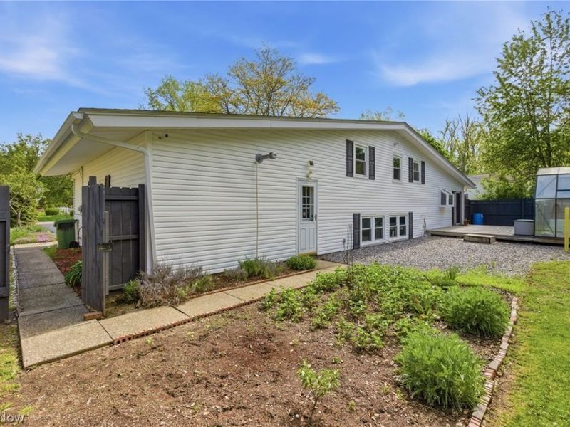 74 Melrose Drive, Painesville Township, OH 44077 Photo 46
