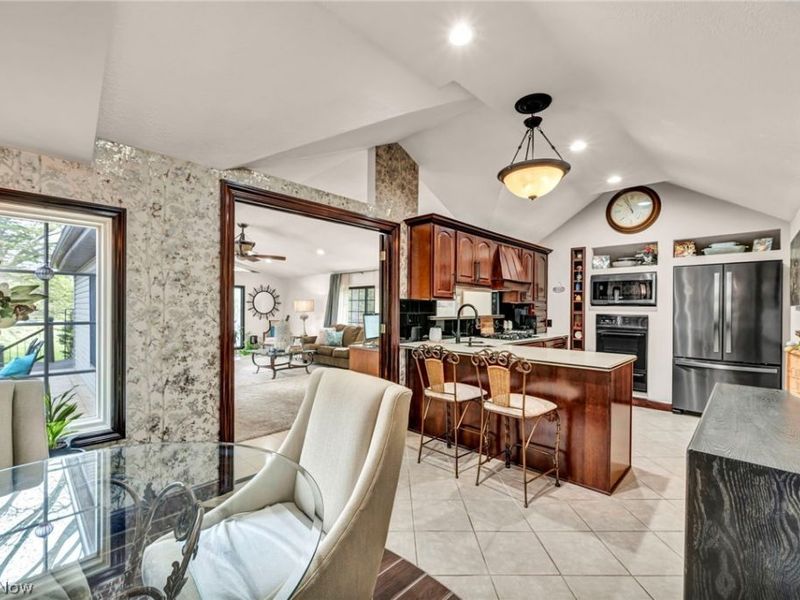 1361 Main Street, Lakemore, OH 44250 Photo 11