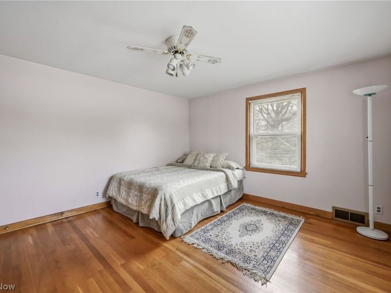 546 Perkinswood Boulevard NE, Warren, OH 44483 Photo 28