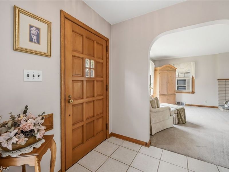 546 Perkinswood Boulevard NE, Warren, OH 44483 Photo 6