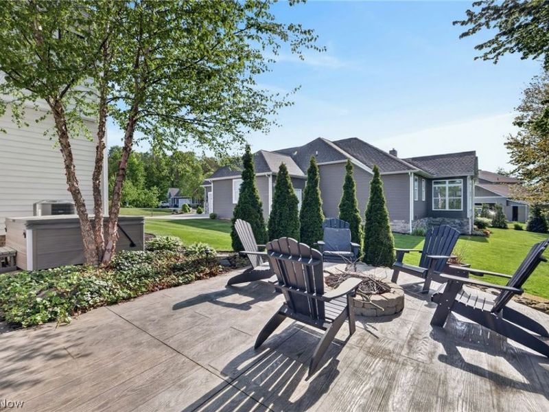 1323 Springbury Drive , Uniontown, OH 44685 Photo 42