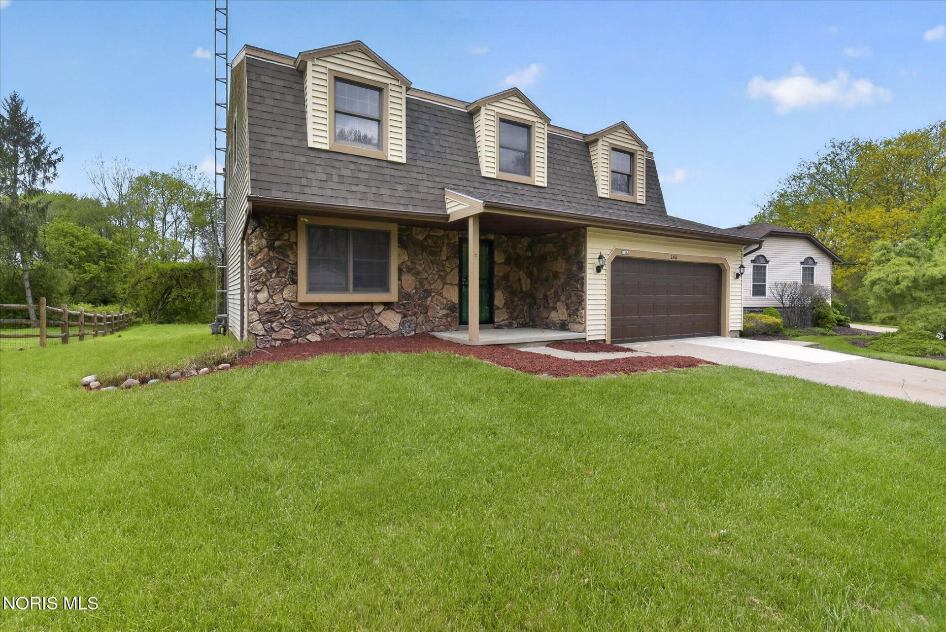 2461 Brownlee Drive, Toledo, OH 43615 Main Photo