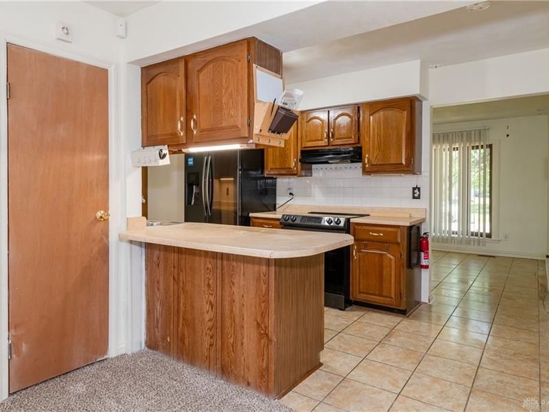 189 Katy Lane, Englewood, OH 45322 Photo 11