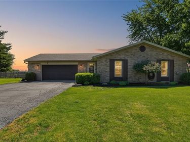 2115 Meadow Lane, Arcanum, OH 45304