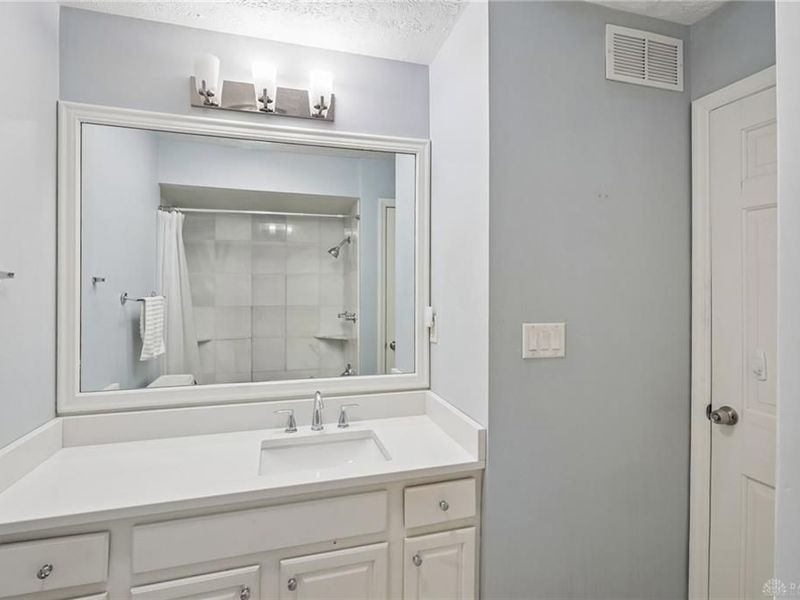 1924 Washington South Drive, Unit 1924, Washington Township, OH 45458 Photo 20