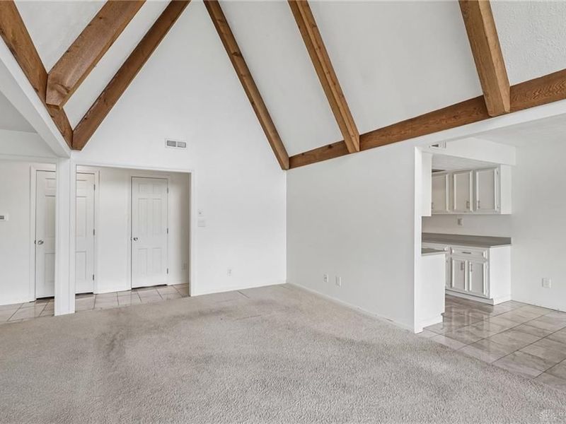 1924 Washington South Drive, Unit 1924, Washington Township, OH 45458 Photo 4