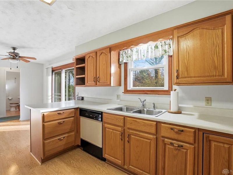 122 Parkhurst Road, Beavercreek, OH 45440 Photo 7