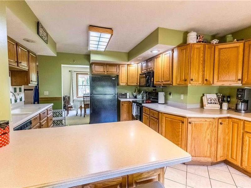 3123 Felton Drive, Beavercreek, OH 45431 Photo 2