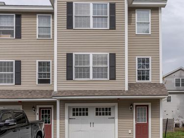 7 Harvest Drive, Dover, NH 03820