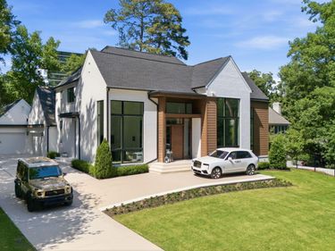 508 Ramblewood Drive, Raleigh, NC 27609