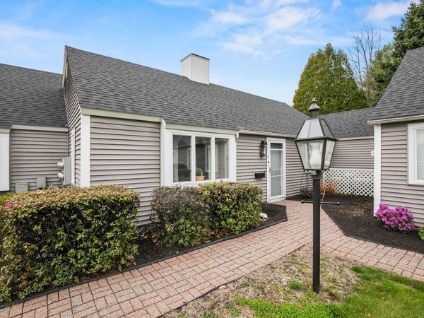 13 Colonial Way , Unit 13, Auburn, ME 04210
