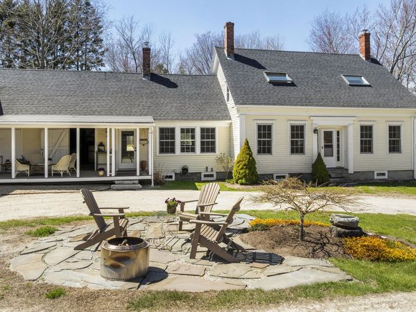 48 Winter Street, Topsham, ME 04086