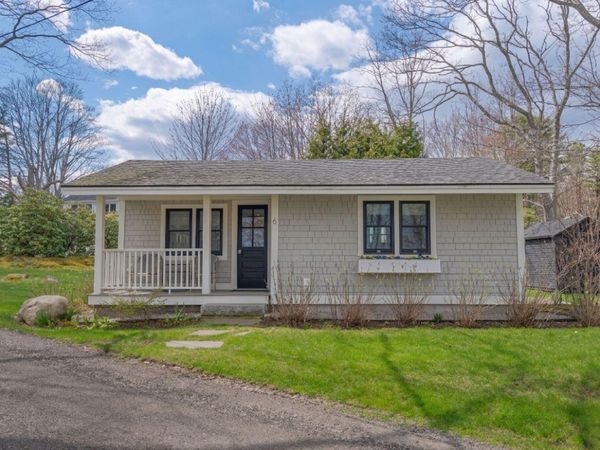6 Perkins Lane, Kennebunkport, ME 04046