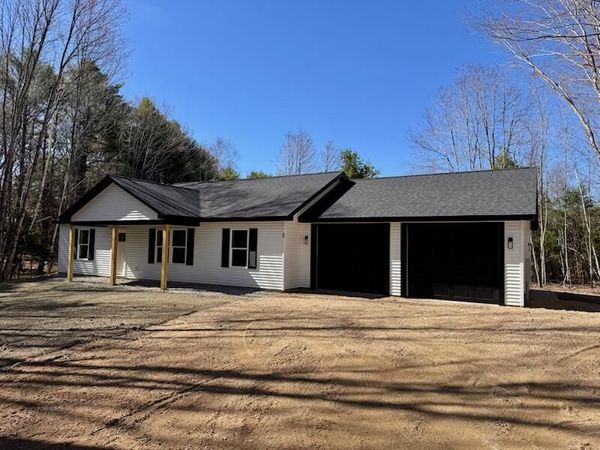24 Mayberry Landing , Naples, ME 04055