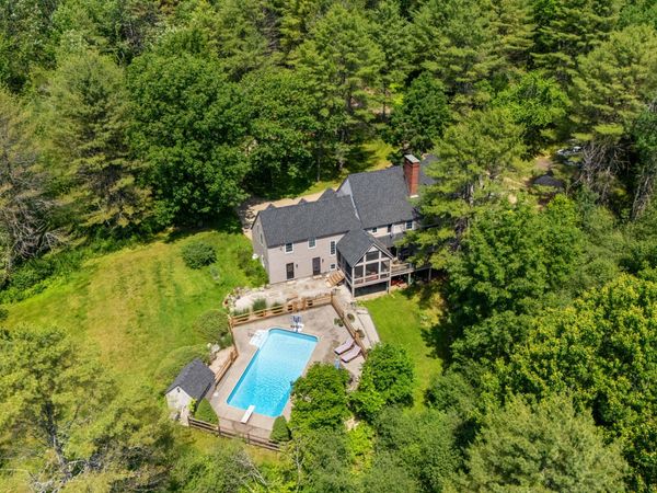 531 Ledge Road , Yarmouth, ME 04096