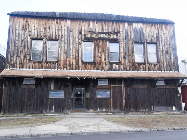17 N Main Street , Anson, ME 04958