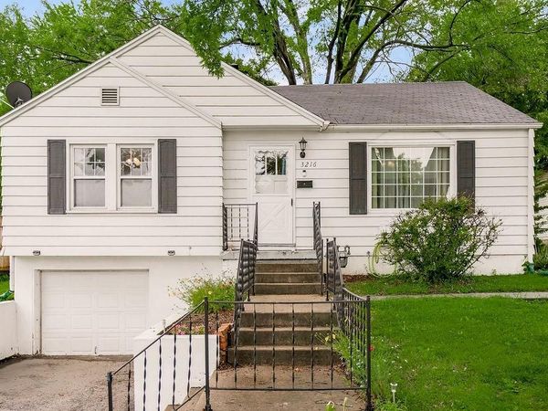 3216 S Hardy Avenue, Independence, MO 64052
