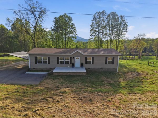 3958 Sulphur Springs Road , Hiddenite, NC 28636
