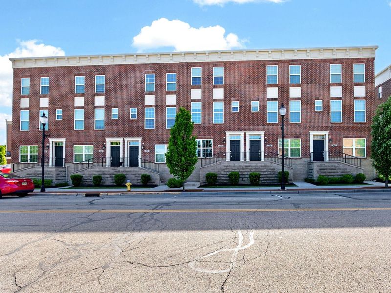 24 N Center Street, Springfield, OH 45502 Photo 1