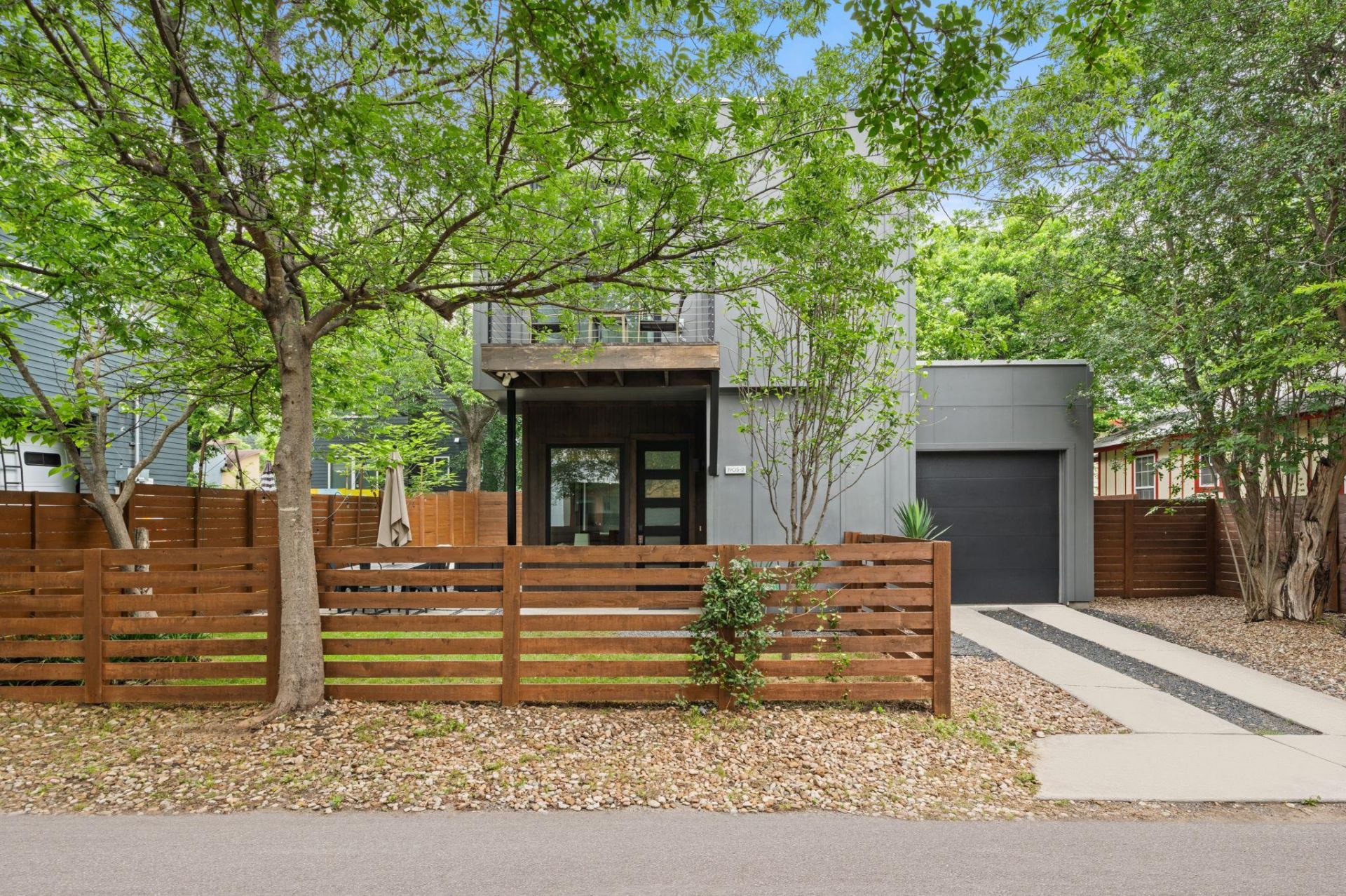 1905 E 16th St, Unit 2, Austin, TX 78702 Main Photo