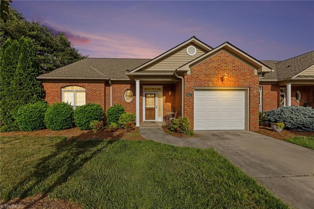 411 Northbridge Drive, High Point, NC 27265 Main Photo