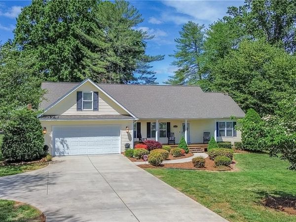 183 Devon Lane , Statesville, NC 28625