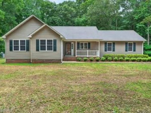 3913 Level Plains Road, Sophia, NC 27350