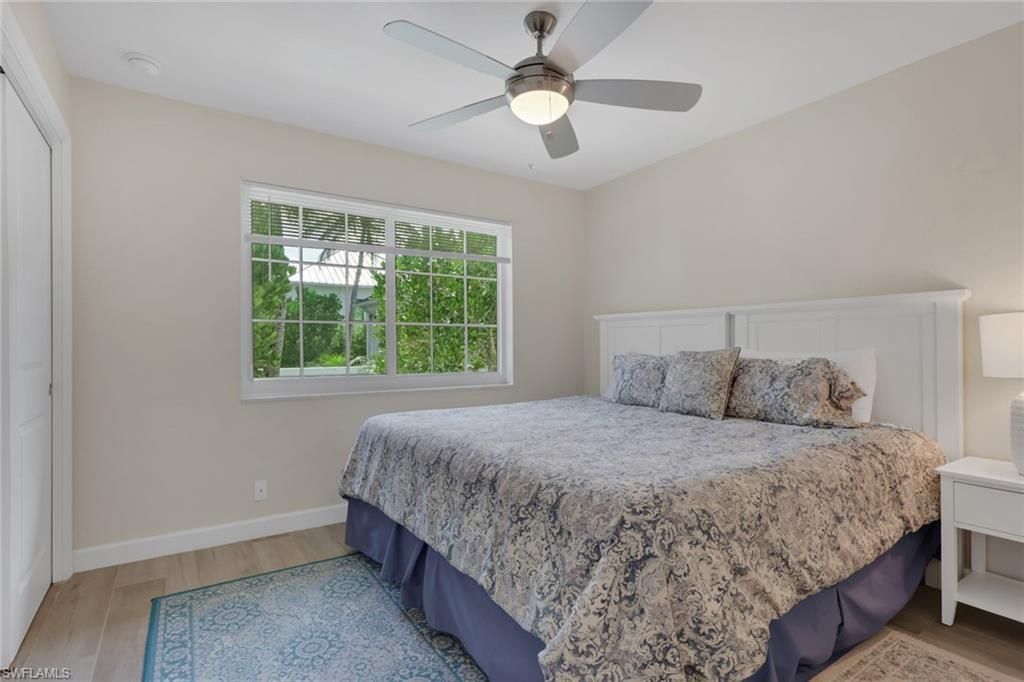 230 3rd Ave S, Unit 4, Naples, FL 34102 Photo