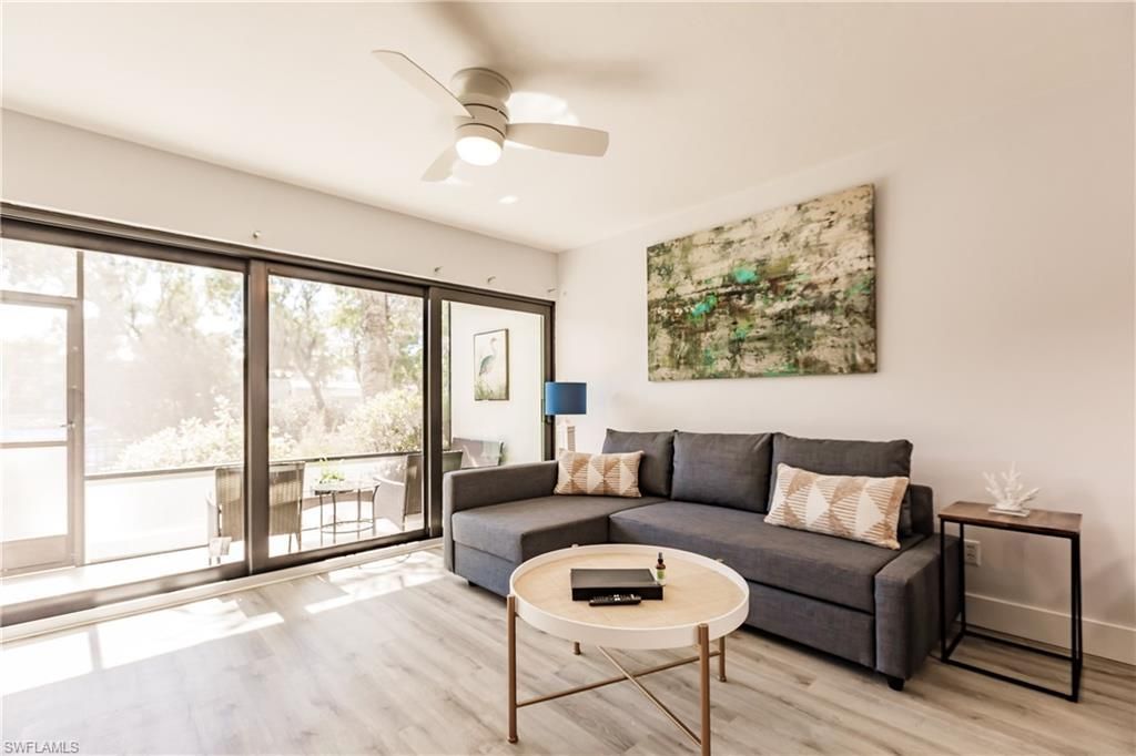 600 Neapolitan Way , Unit 152, Naples, FL 34103 Photo