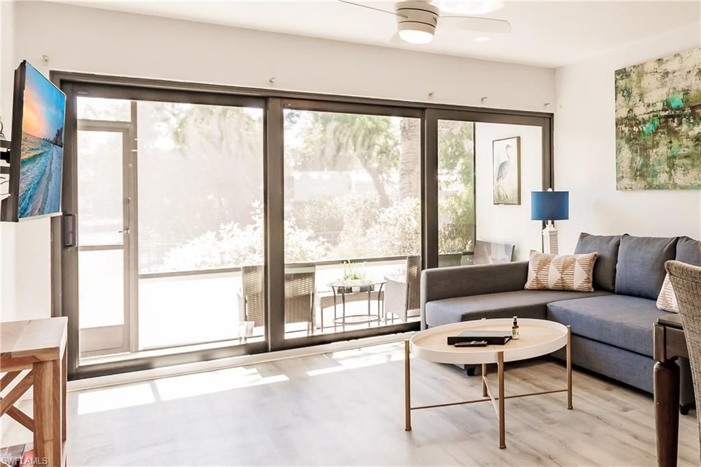600 Neapolitan Way , Unit 152, Naples, FL 34103 Photo