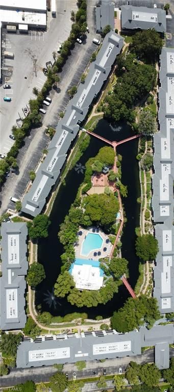 600 Neapolitan Way , Unit 152, Naples, FL 34103 Photo