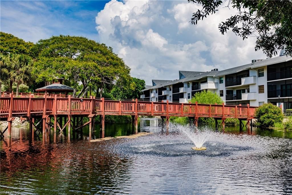 600 Neapolitan Way , Unit 152, Naples, FL 34103 Photo