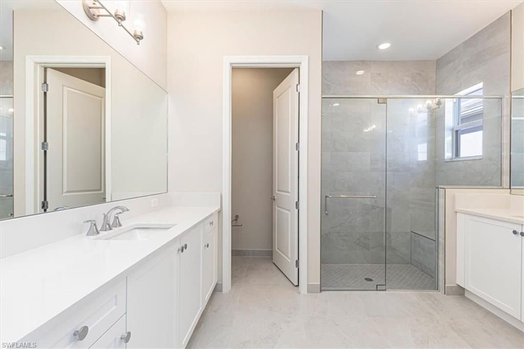 2745 Durham Cir, Naples, FL 34112 Photo