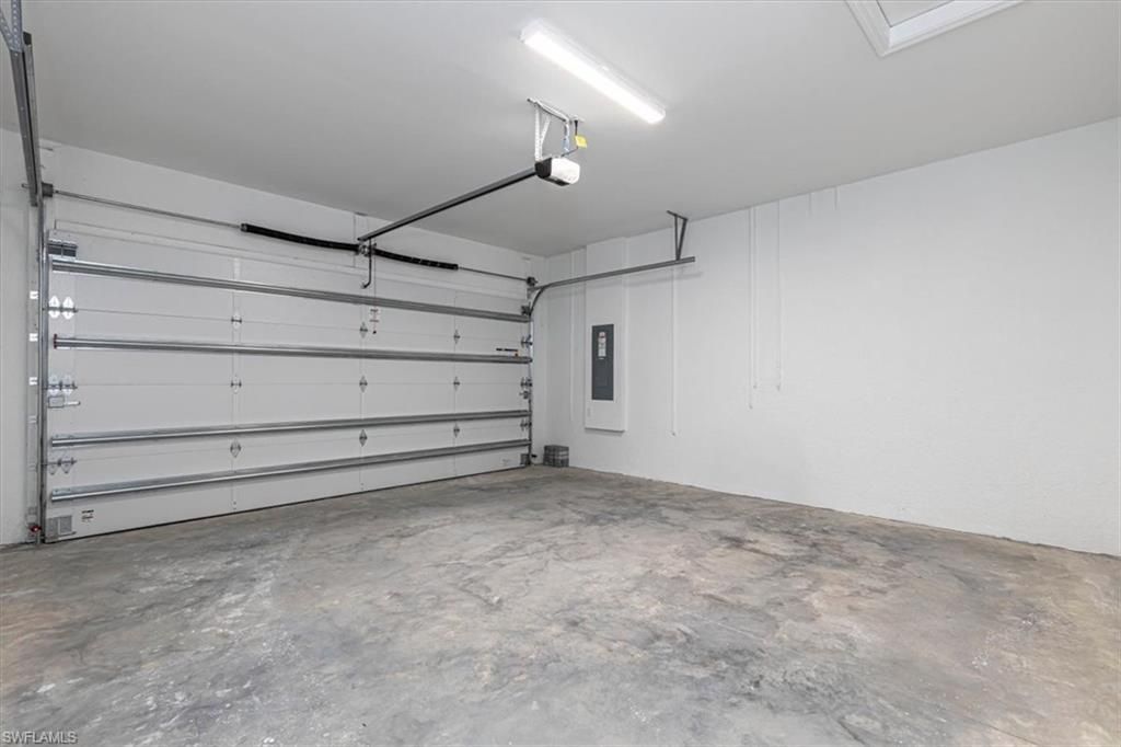 2745 Durham Cir, Naples, FL 34112 Photo