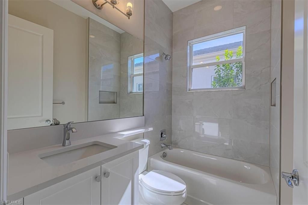 2745 Durham Cir, Naples, FL 34112 Photo