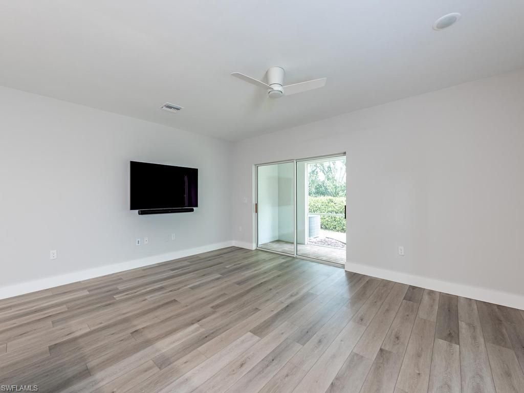 15359 Wildflower Cir, Naples, FL 34119 Photo