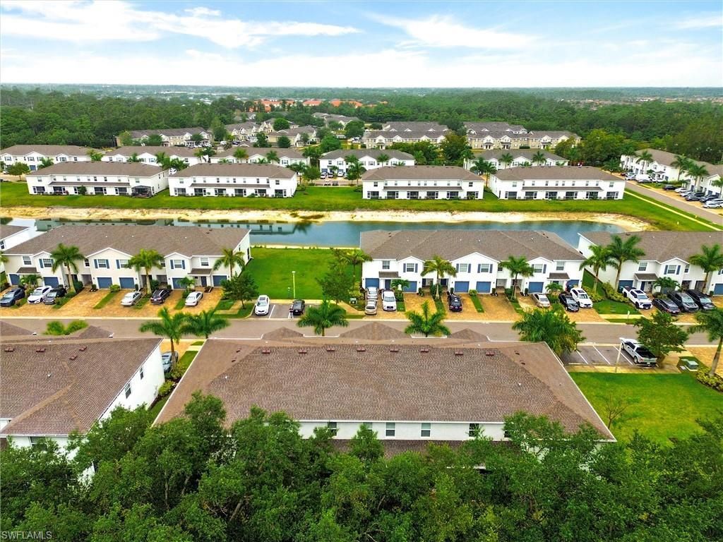 15359 Wildflower Cir, Naples, FL 34119 Photo