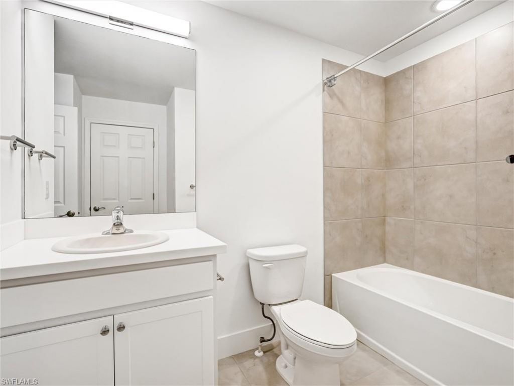 15359 Wildflower Cir, Naples, FL 34119 Photo