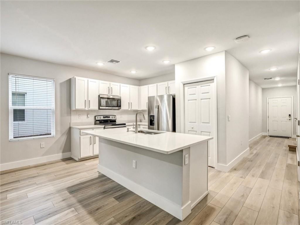 15359 Wildflower Cir, Naples, FL 34119 Photo