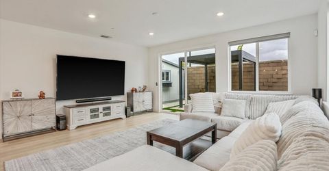 3366 Apollo Ct, Folsom, CA 95630 Photo