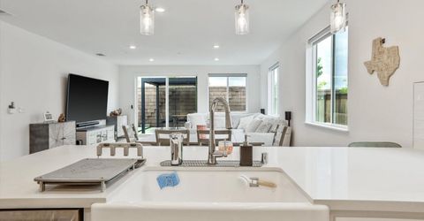 3366 Apollo Ct, Folsom, CA 95630 Photo