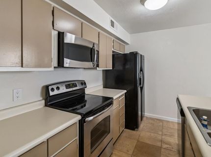 750 Del Verde Cir #6, Unit 6, Sacramento, CA 95833 Photo