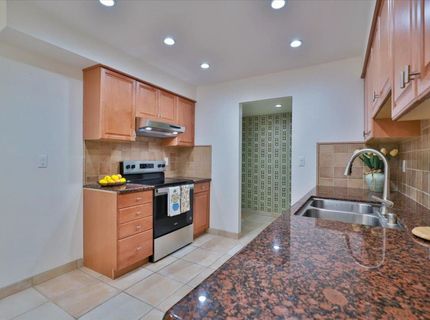 6821 Havenhurst Dr, Sacramento, CA 95831 Photo