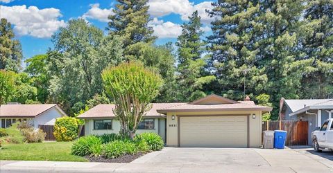 6821 Havenhurst Dr, Sacramento, CA 95831 Photo