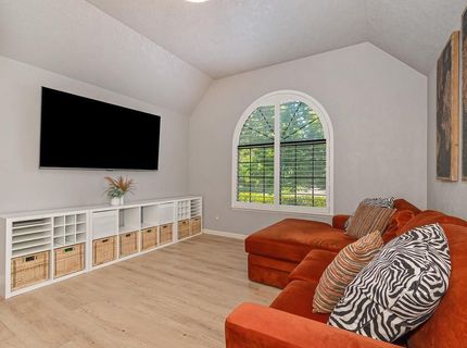 819 Lake Front Dr, Sacramento, CA 95831 Photo
