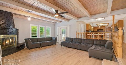 819 Lake Front Dr, Sacramento, CA 95831 Photo