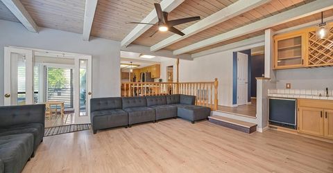 819 Lake Front Dr, Sacramento, CA 95831 Photo