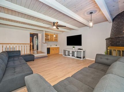 819 Lake Front Dr, Sacramento, CA 95831 Photo